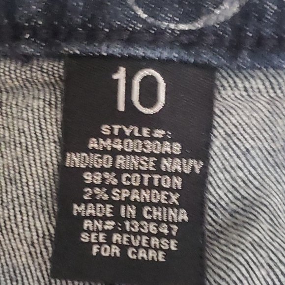 Bermuda denim shorts Women's CELEBRITY GOLD Dark Denim Wash Size 10 5 Pocket Ber - Picture 6 of 9